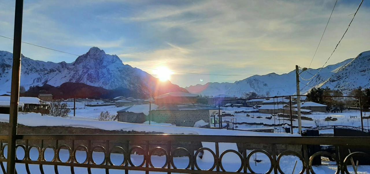 Hotel Garbani Казбеги Экстерьер фото