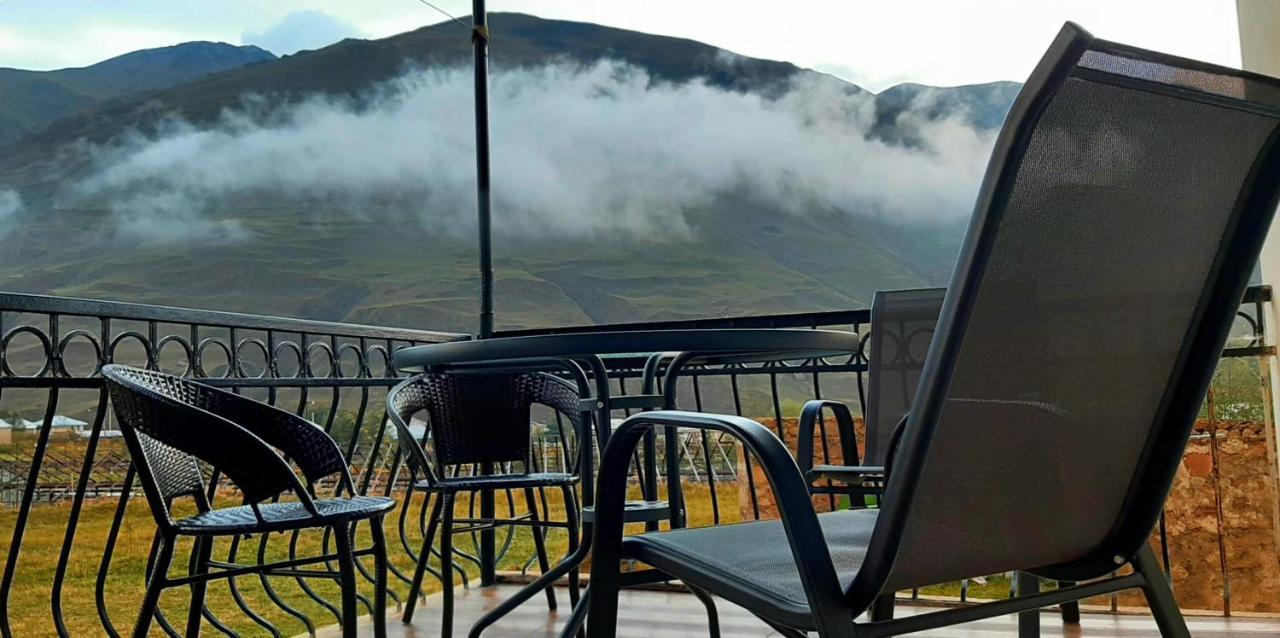 Hotel Garbani Казбеги Экстерьер фото